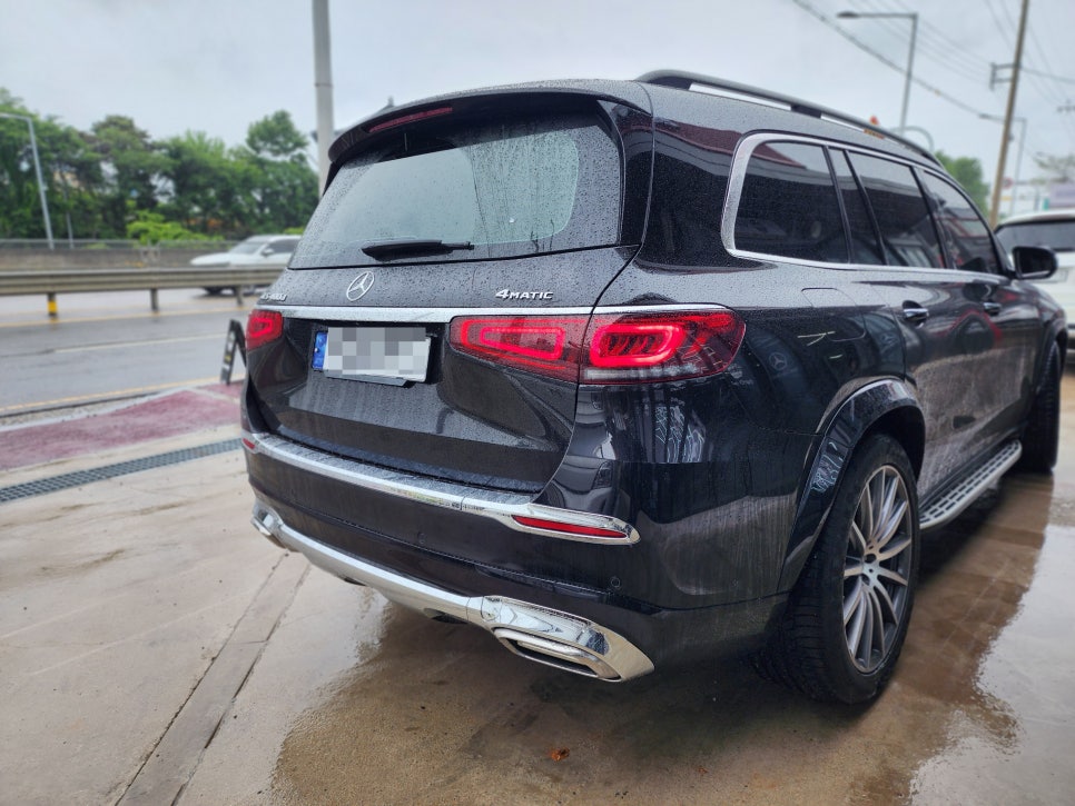 벤츠 GLS400d - 마이바흐 바디킷 " 참을 수 없는 마이바흐의 유혹 "