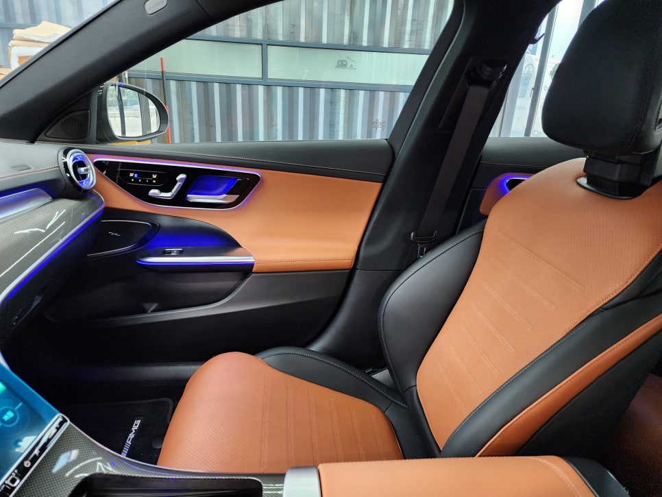 벤츠 W206 C300- 벤츠정품 통풍시트 & R버튼 활성화