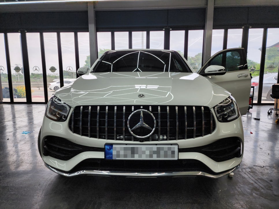 벤츠 GLC220d - 통풍시트, 세로그릴, 3d부메스터 " 인기 시공을 한번에~~~ "
