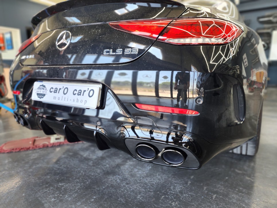 벤츠 Cls53amg - 디퓨저 & 듀얼머플러팁 / 월계수 도어스팟