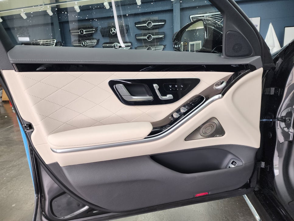 광주 벤츠 엠비언트 ] 벤츠 S500 - 액티브 엠비언트 & 4D 부메스터 패키지