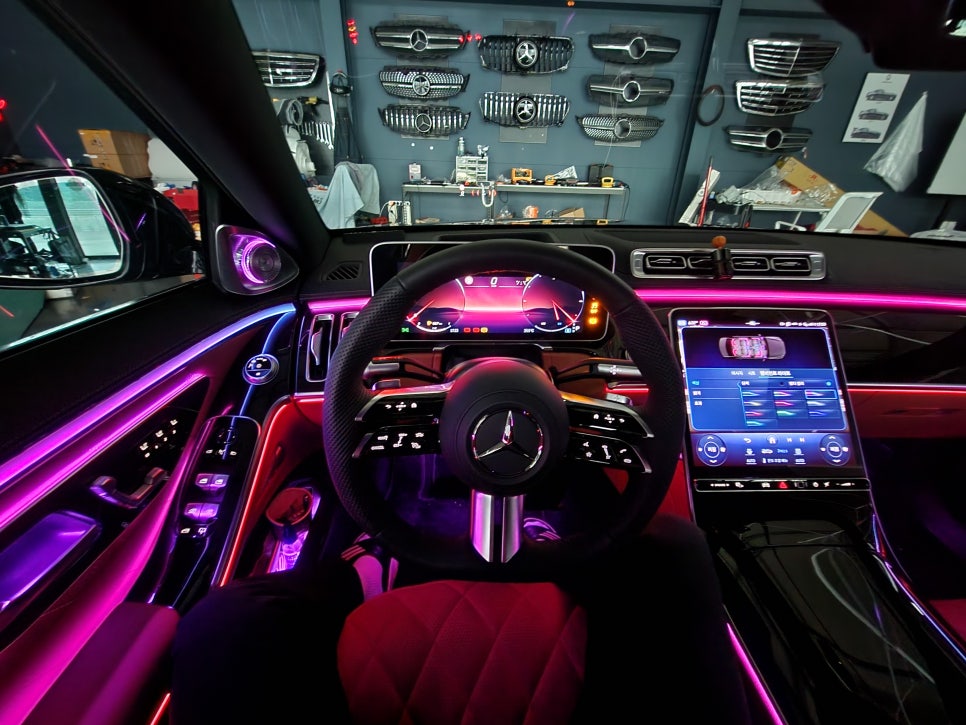 벤츠 S500 - 액티브엠비언트 & 4d부메스터 & 천장 부메스터엠비언트 3종 " 천장 부메스터 엠비언트 신상 시공 !!! "