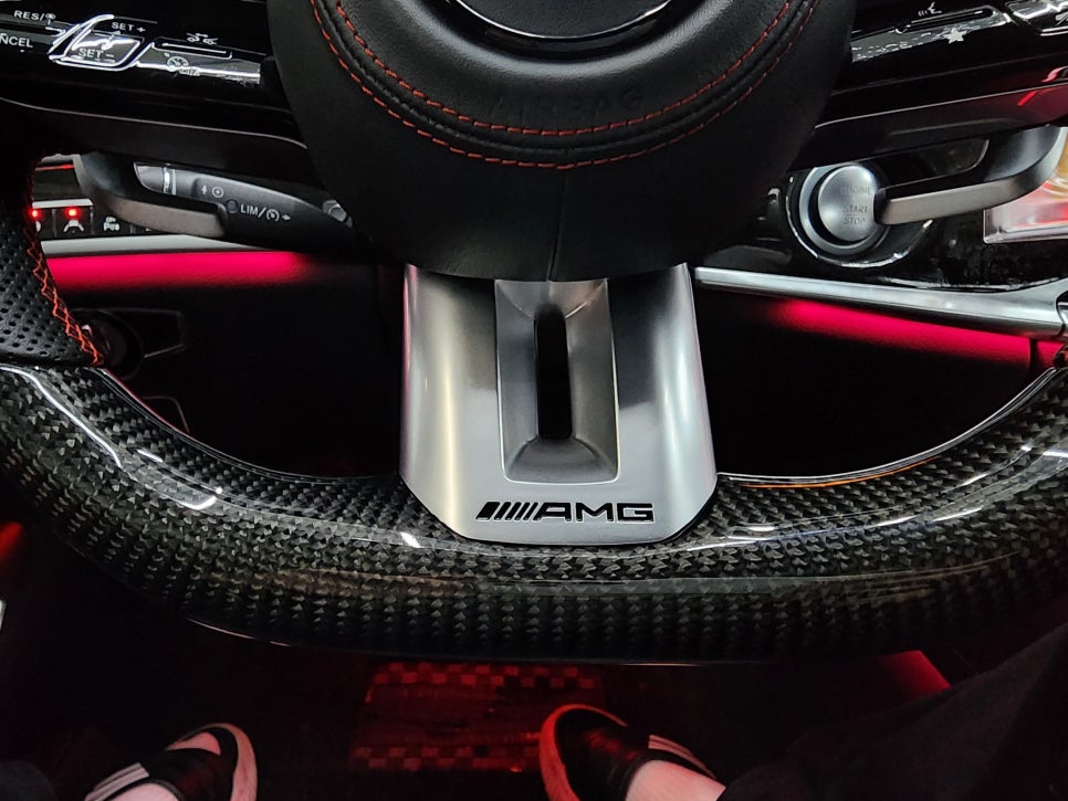 광주 벤츠레트로핏 카오카오 ] 벤츠 S350d - 신형 amg 카본 잠자리핸들 교체