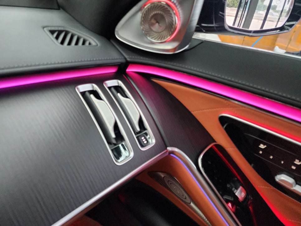 광주 벤츠레트로핏 카오카오 ] 벤츠 S400d - 피아노락커트림 " S클래스 실내 인테리어의 최고 강자 "