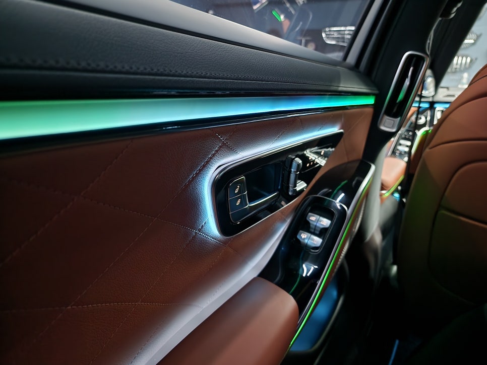 광주 액티브 엠비언트 ] 벤츠 S500 - 액티브엠비언트 & 4d부메스터 패키지 시공