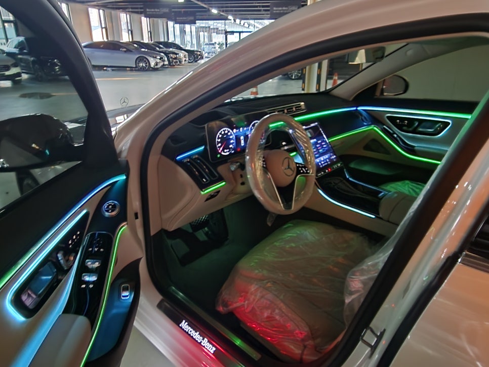 광주 벤츠엠비언트 성지 ] 벤츠 S350d - 액티브 엠비언트 " S클래스 인테리어의 꽃이자 정점 !!  "