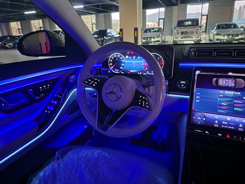 광주 벤츠엠비언트 성지 ] 벤츠 S350d - 액티브 엠비언트 " S클래스 인테리어의 꽃이자 정점 !!  "