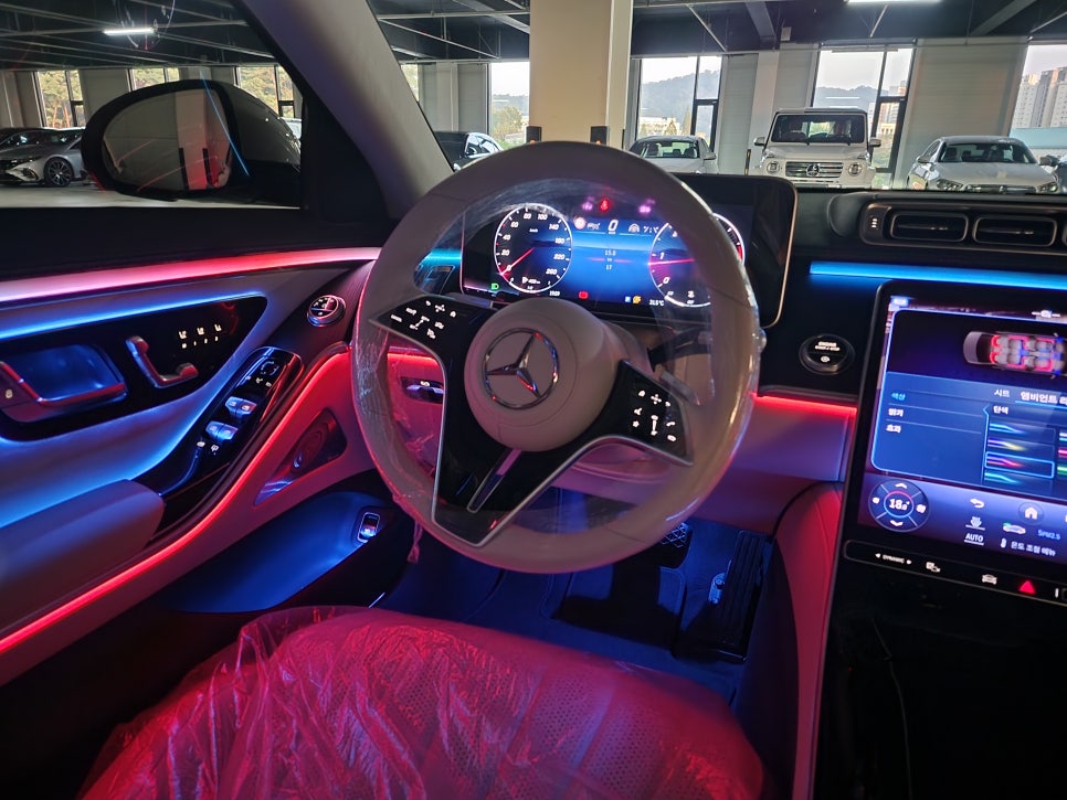 광주 벤츠엠비언트 성지 ] 벤츠 S350d - 액티브 엠비언트 " S클래스 인테리어의 꽃이자 정점 !!  "