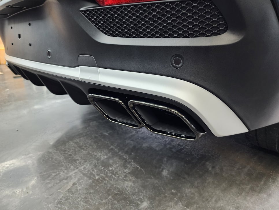 벤츠 Gle400d - 63amg 디퓨저 & 듀얼 머플러 팁