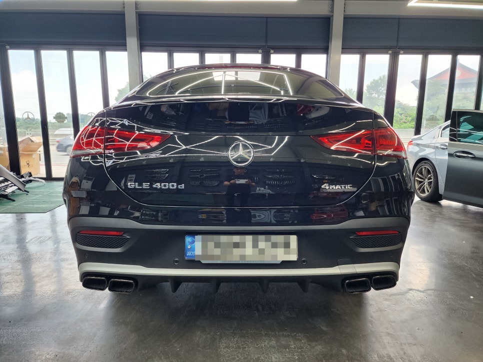 벤츠 Gle400d - 63amg 디퓨저 & 듀얼 머플러 팁