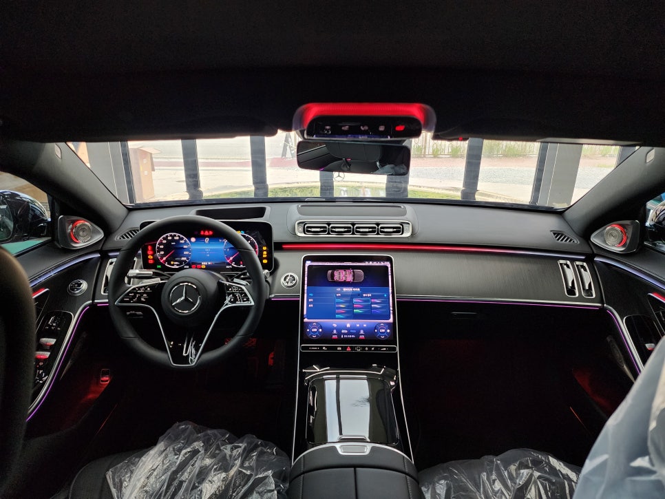 벤츠 S350d - 액티브 엠비언트 & 4d부메스터 패키지 " 완벽한 인테리어"