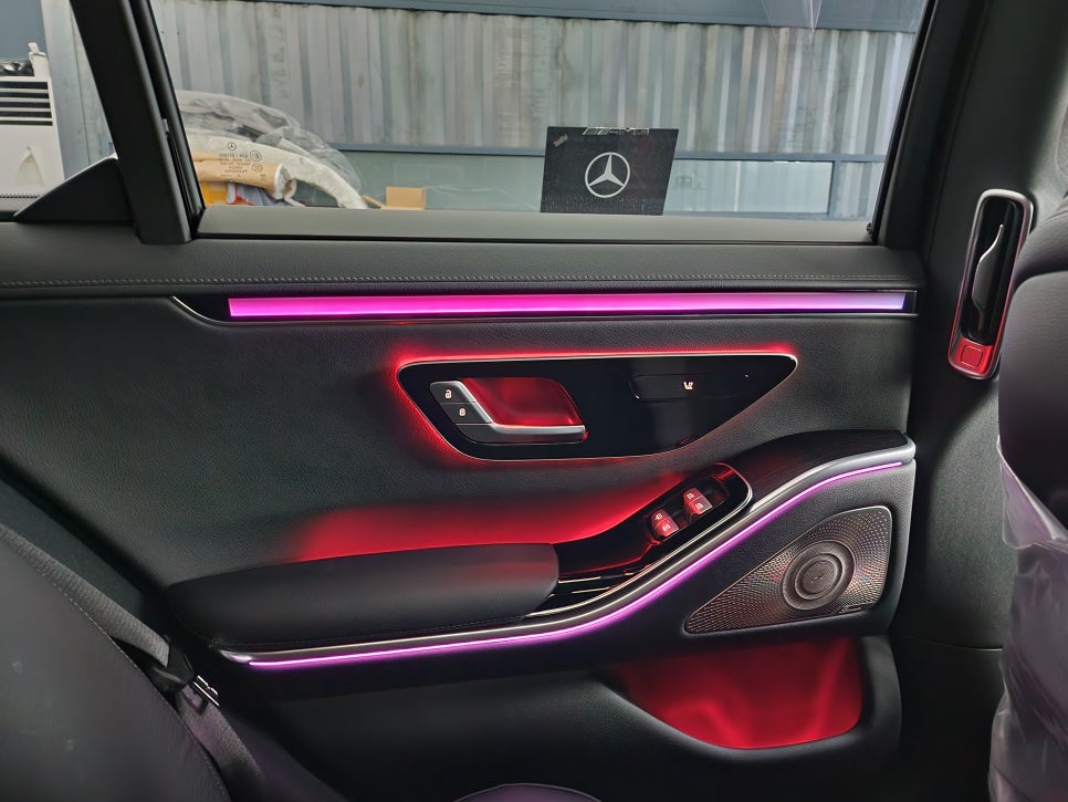 벤츠 S350d - 액티브 엠비언트 & 4d부메스터 패키지 " 완벽한 인테리어"