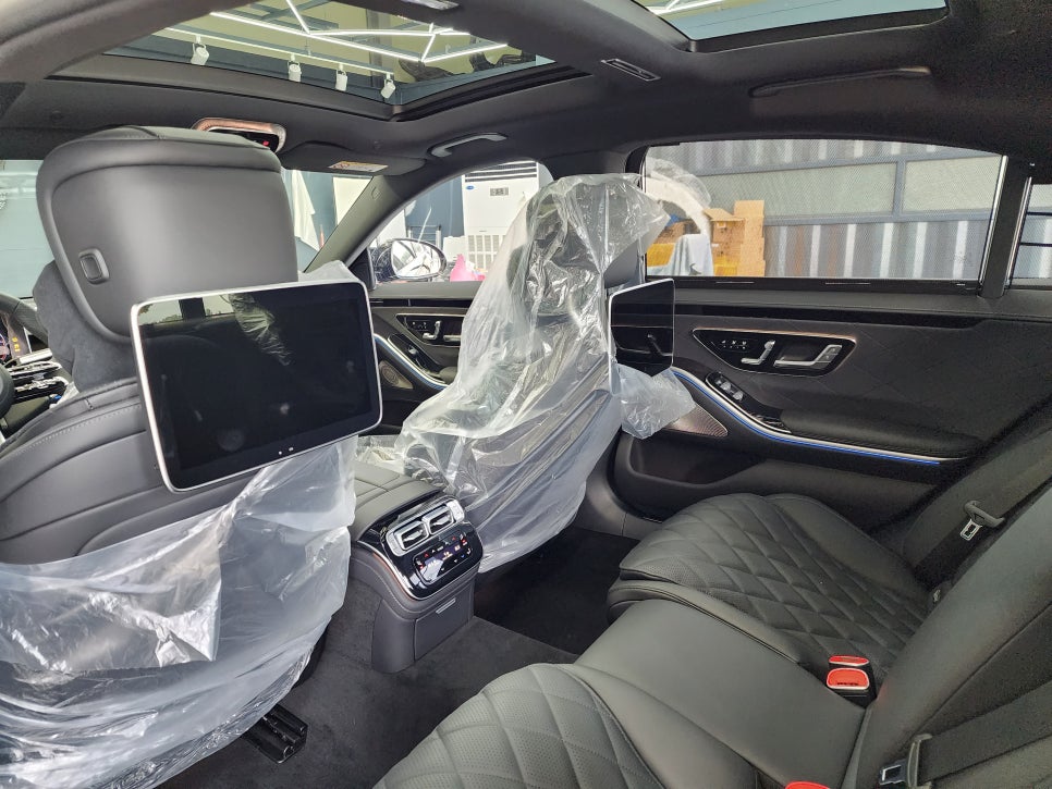 광주 벤츠 카오카오 ] 벤츠 S500 - 액티브 엠비언트 & 벤츠정품 4d부메스터