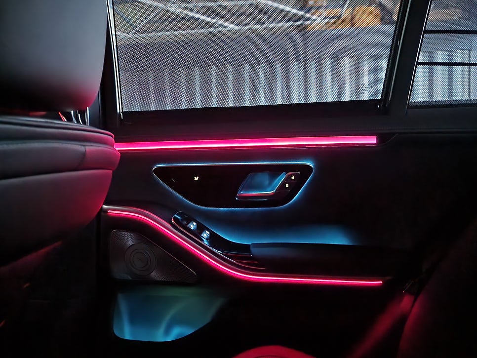 벤츠 S350d - 피아노락커트림 & 액티브엠비언트 & 4d부메스터