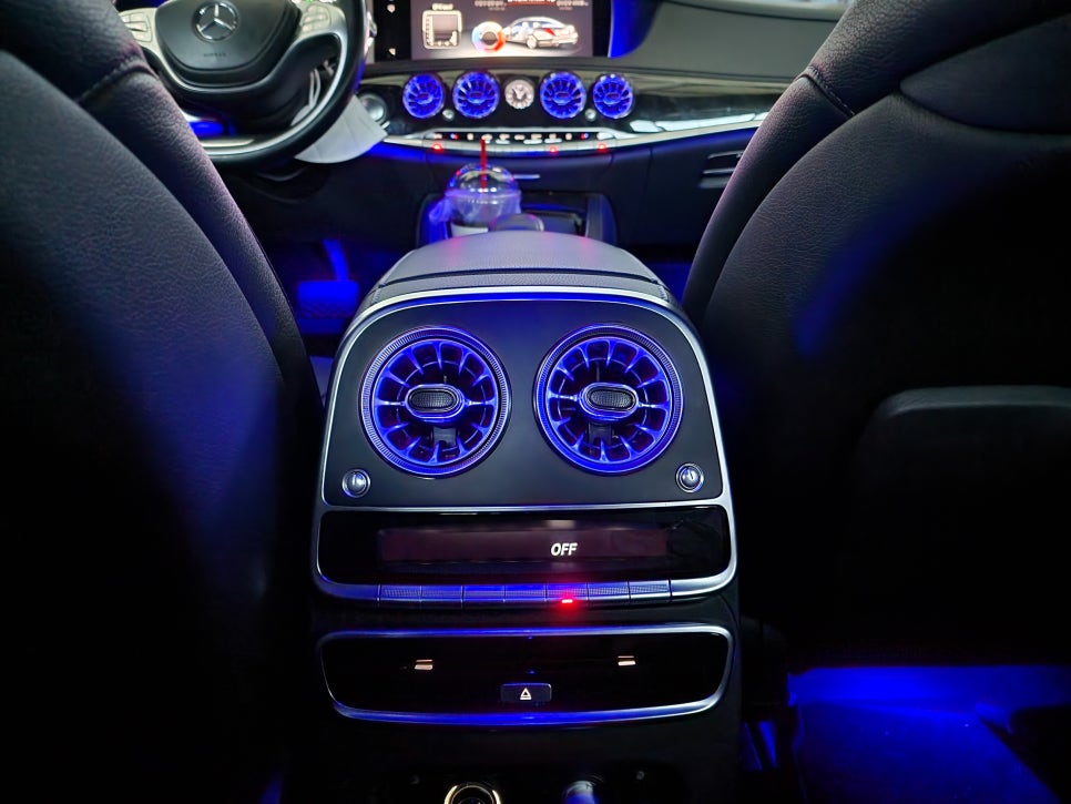 벤츠S350d - 송풍구 엠비언트 & 3d부메스터 set "S클래스에 빠질 수 없죠~ "