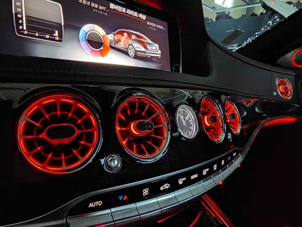 벤츠S350d - 송풍구 엠비언트 & 3d부메스터 set "S클래스에 빠질 수 없죠~ "
