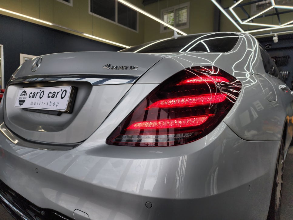 벤츠 S350d - S63바디킷 / 정품헤드램프, 정품테일램프