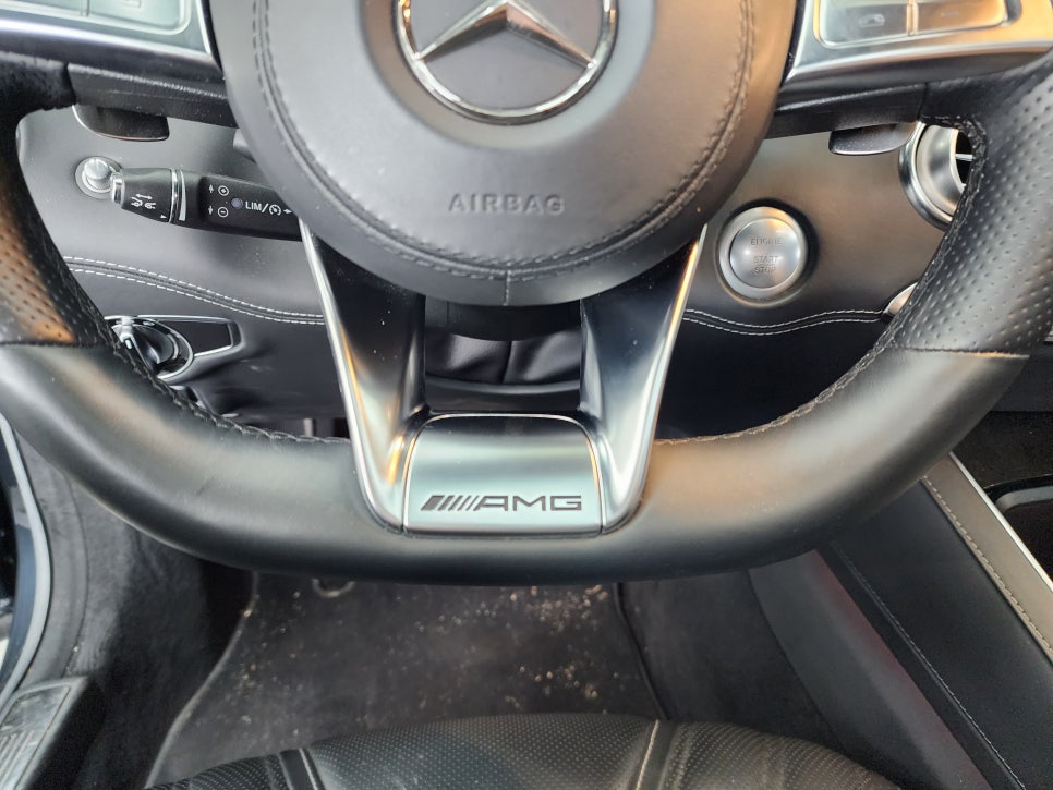 벤츠 S63amg 쿠페 - 엠비언트 64색 확장 및 광량업 / 송풍구엠비언트 / Amg 카본핸들