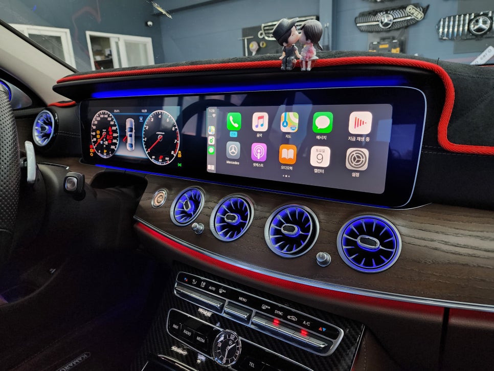 벤츠 E250ex - 송풍구엠비언트, 3d부메스터(하이클라스), 도어스팟, amg 알루미늄 패달
