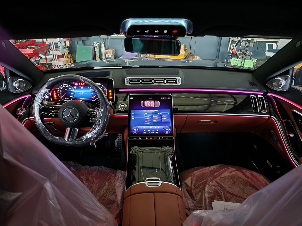 벤츠 S500 - 액티브엠비언트 & 4d부메스터