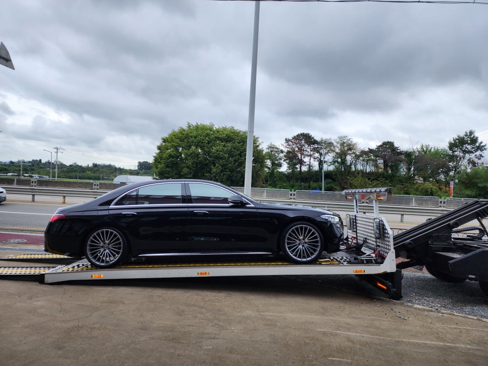 벤츠 S500 - 액티브엠비언트 & 4d부메스터