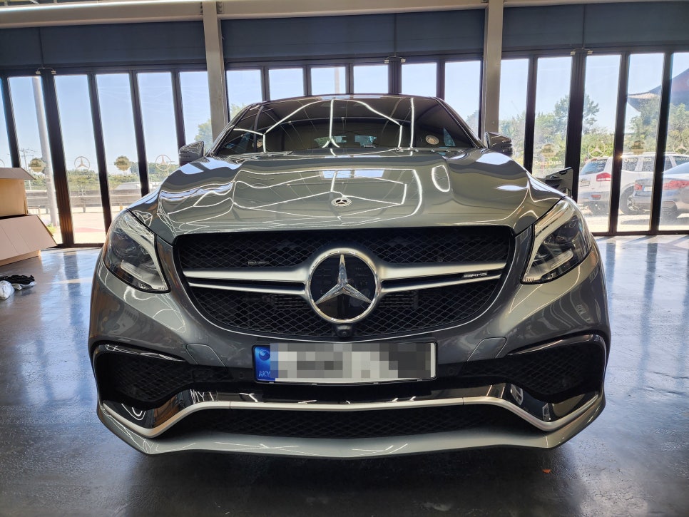 벤츠 Gle63amg - 세로그릴 & 엠비언트12색 확장 및 광량업