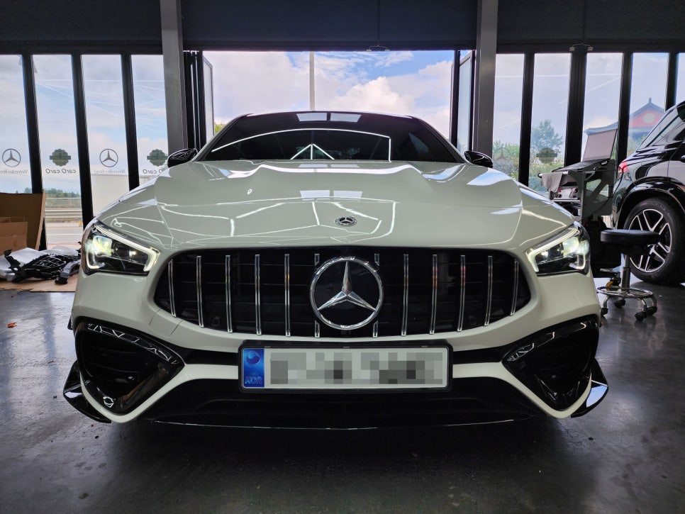 벤츠 Cla250 - 45amg 프론트 범퍼 & 카본 AMG 잠자리핸들 교체