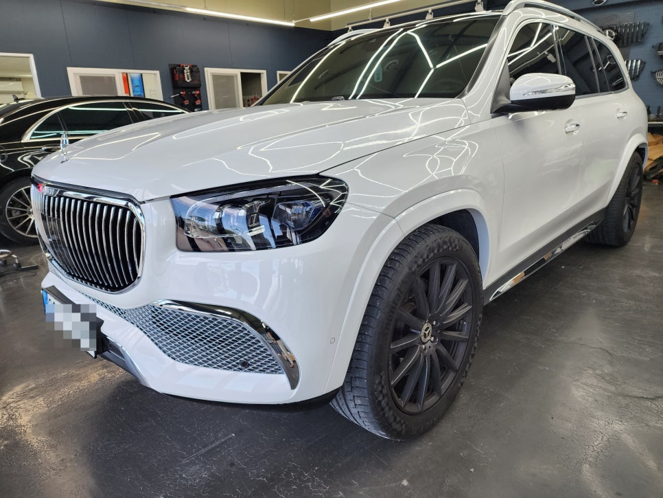 벤츠 Gls580 - 마이바흐 바디킷 & 22인치 단조휠 ( 타이어 전문샵에서 장착으로 인해 구매대행만 진행합니다 !)