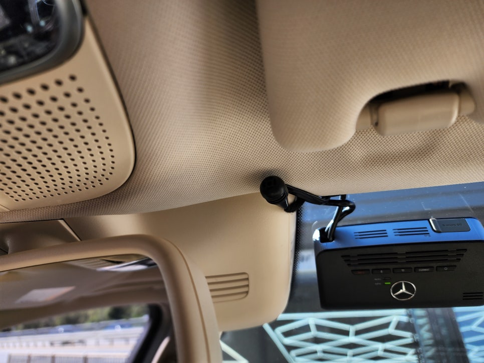 벤츠S350d - 송풍구엠비언트, 3d부메스터(애프터), 투톤 D컷 amg핸들, M2c-200A플러스