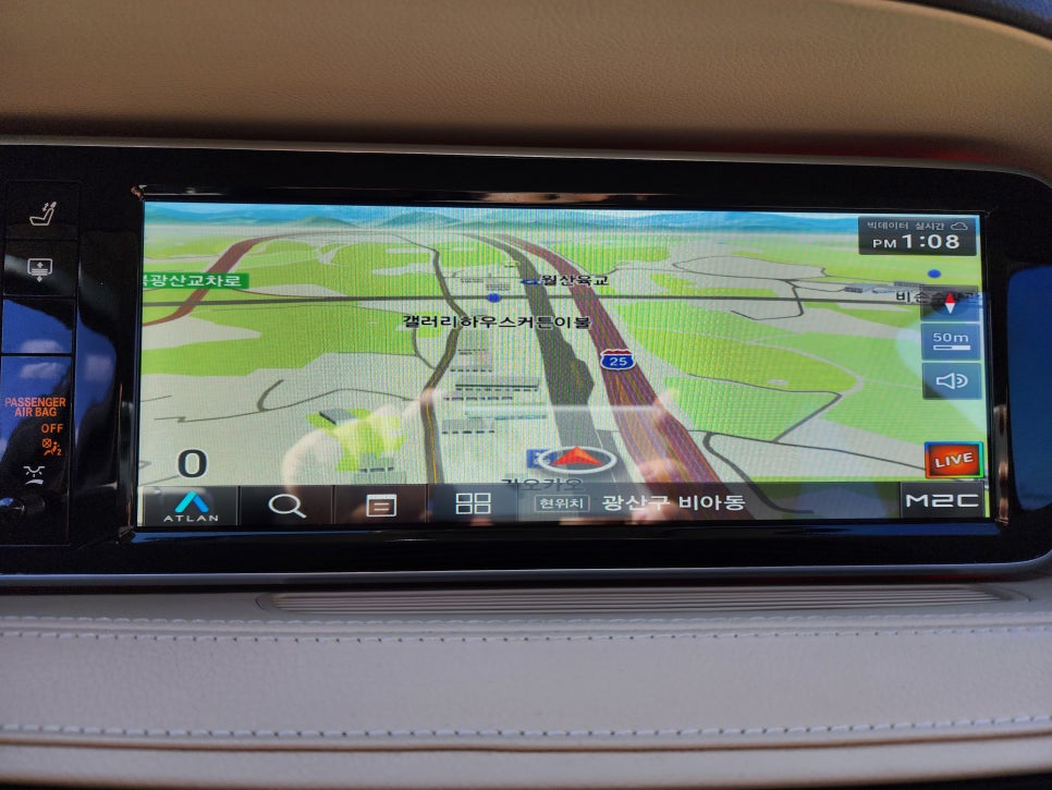 벤츠S350d - 송풍구엠비언트, 3d부메스터(애프터), 투톤 D컷 amg핸들, M2c-200A플러스