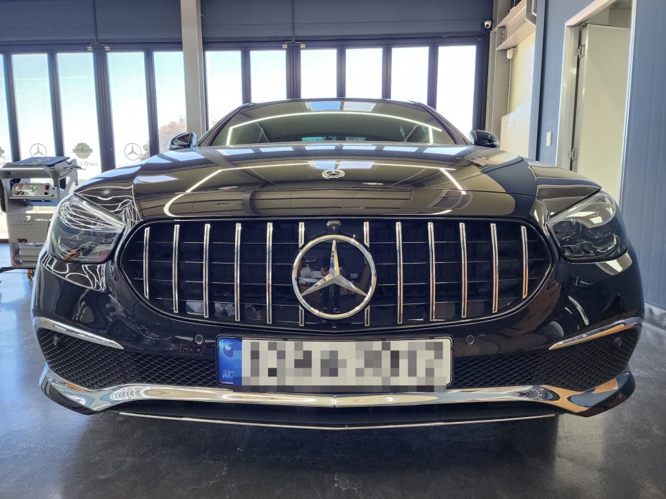 벤츠 E220d 익스클루시브 -> 아방가르드 교체