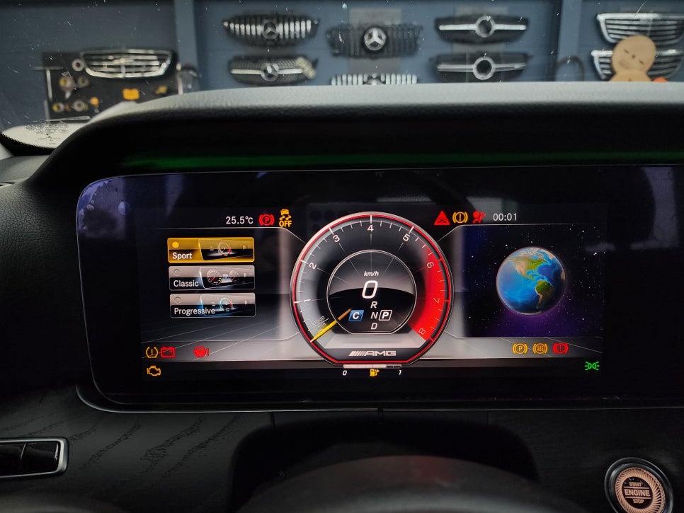 벤츠 E220d 아방가르드 -> 익스클루시브 범퍼교체 , 벤츠정품 어라운드뷰, 와이드콕핏(리퍼시공)