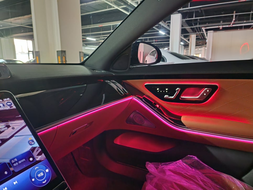 벤츠 S500 - 액티브 엠비언트 " S클래스의 필수시공, 최고의 감성 퍼포먼스 !! "