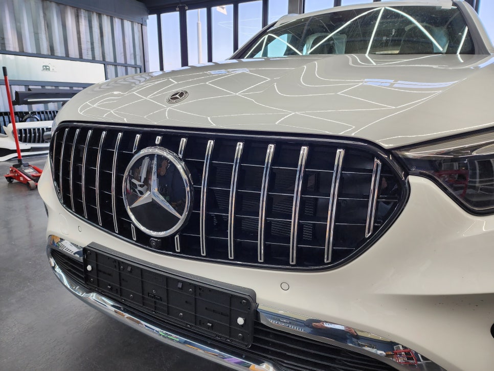 벤츠 신형 glc220d(x254) - 세로그릴 " 외부 드레스업에 가장 효과적인 레트로핏은 ?? "