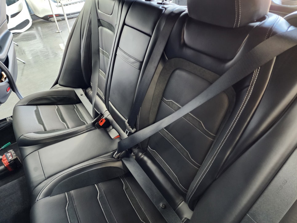 벤츠 gt43amg - 컬러안전벨트 " 레드 컬러 시공으로 시선강탈 !! "
