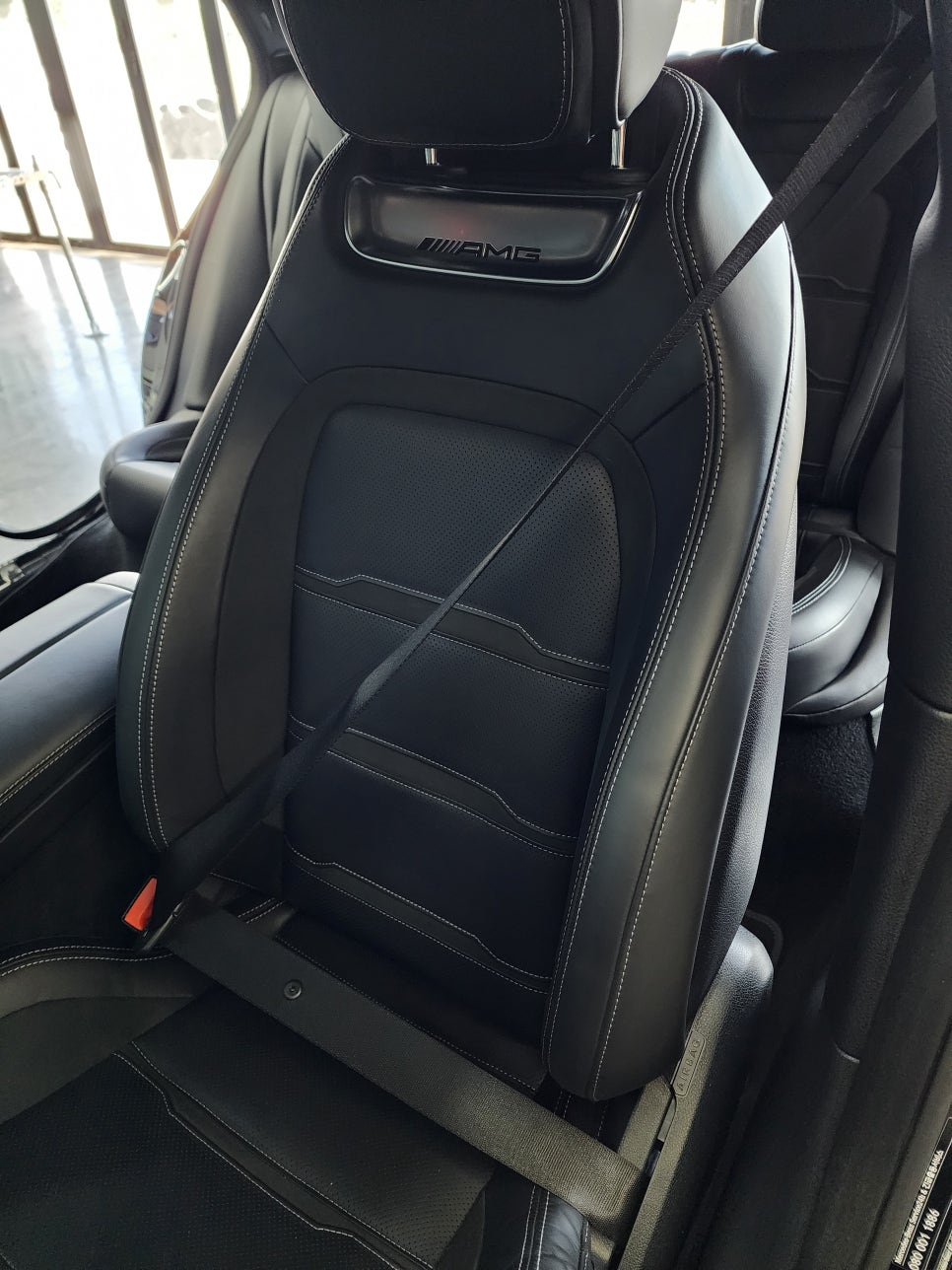 벤츠 gt43amg - 컬러안전벨트 " 레드 컬러 시공으로 시선강탈 !! "