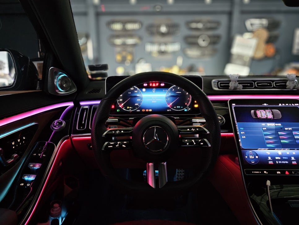 벤츠 S500 - 액티브 엠비언트 & 4D부메스터 패키지 시공