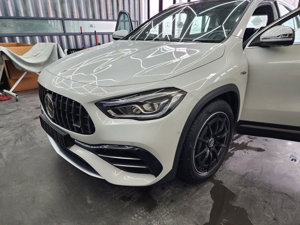 벤츠 Gla45amg - 통풍시트 " 더워지기 전 미리 통풍시트 시공하세요 ! "