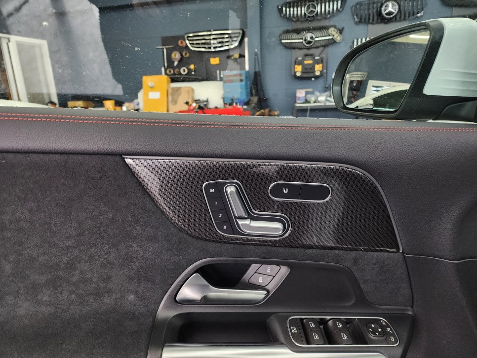 벤츠 Gla45amg - 통풍시트 " 더워지기 전 미리 통풍시트 시공하세요 ! "