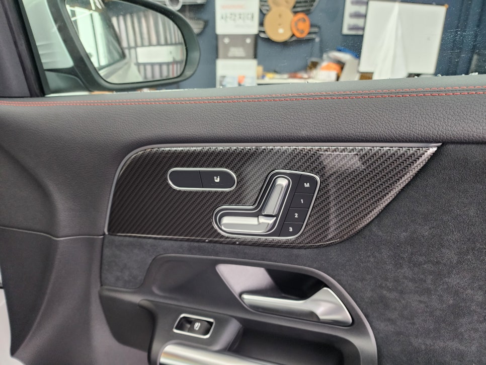 벤츠 Gla45amg - 통풍시트 " 더워지기 전 미리 통풍시트 시공하세요 ! "