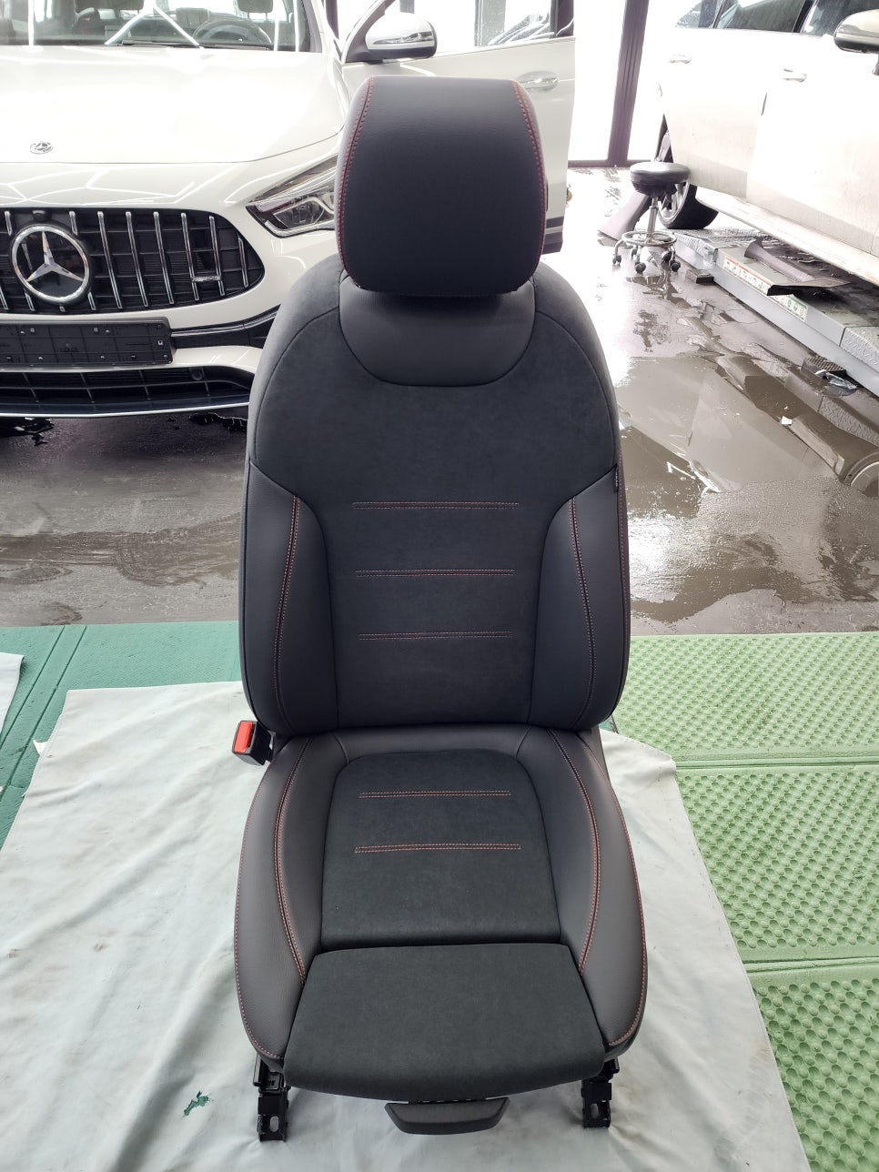 벤츠 Gla45amg - 통풍시트 " 더워지기 전 미리 통풍시트 시공하세요 ! "