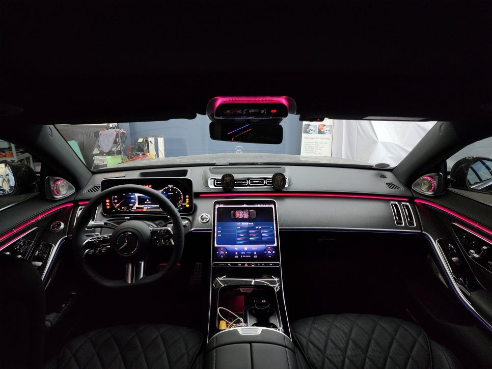 벤츠 24y' s450d - 액티브 엠비언트 & 4D 부메스터 패키지