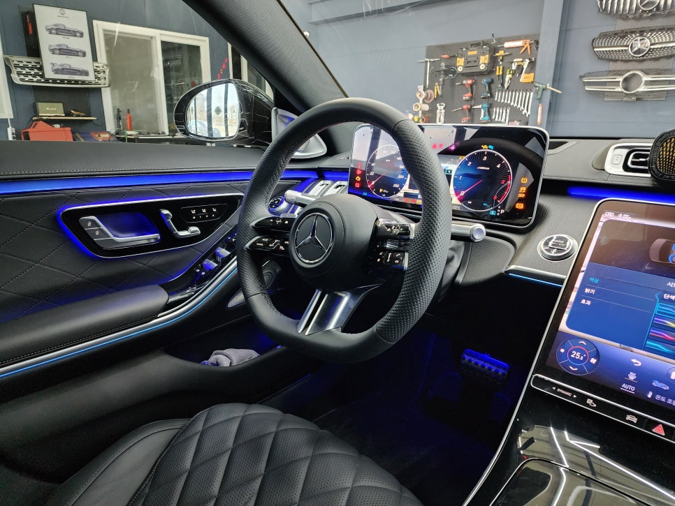 벤츠 24y' s450d - 액티브 엠비언트 & 4D 부메스터 패키지