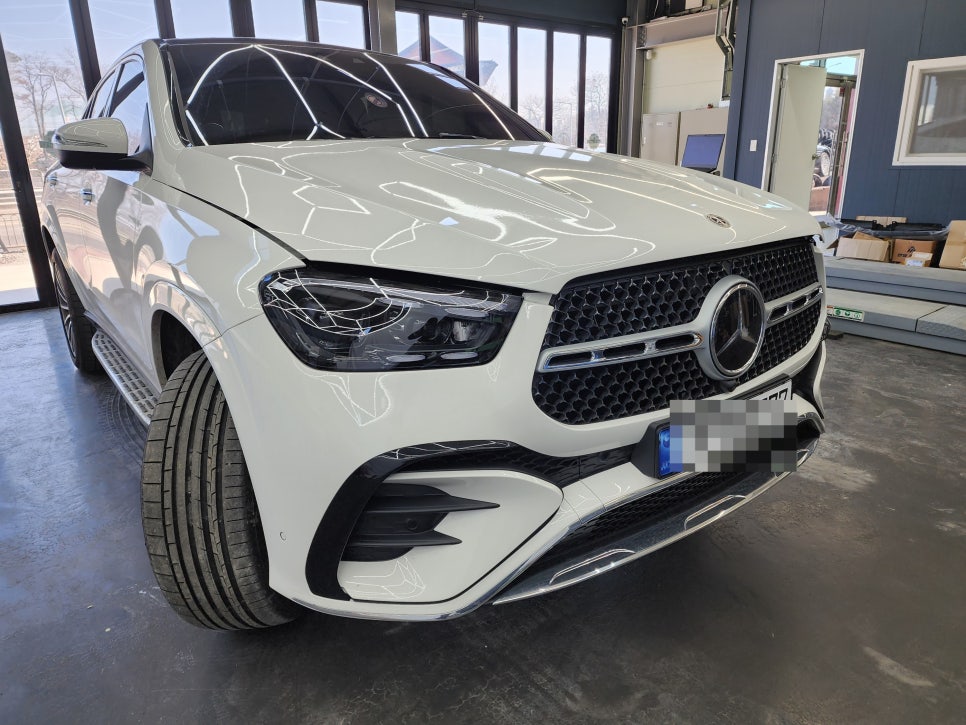 벤츠 GLE450d - 세로 그릴