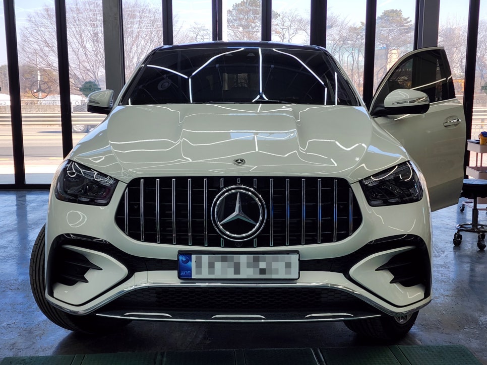 벤츠 GLE450d - 세로 그릴
