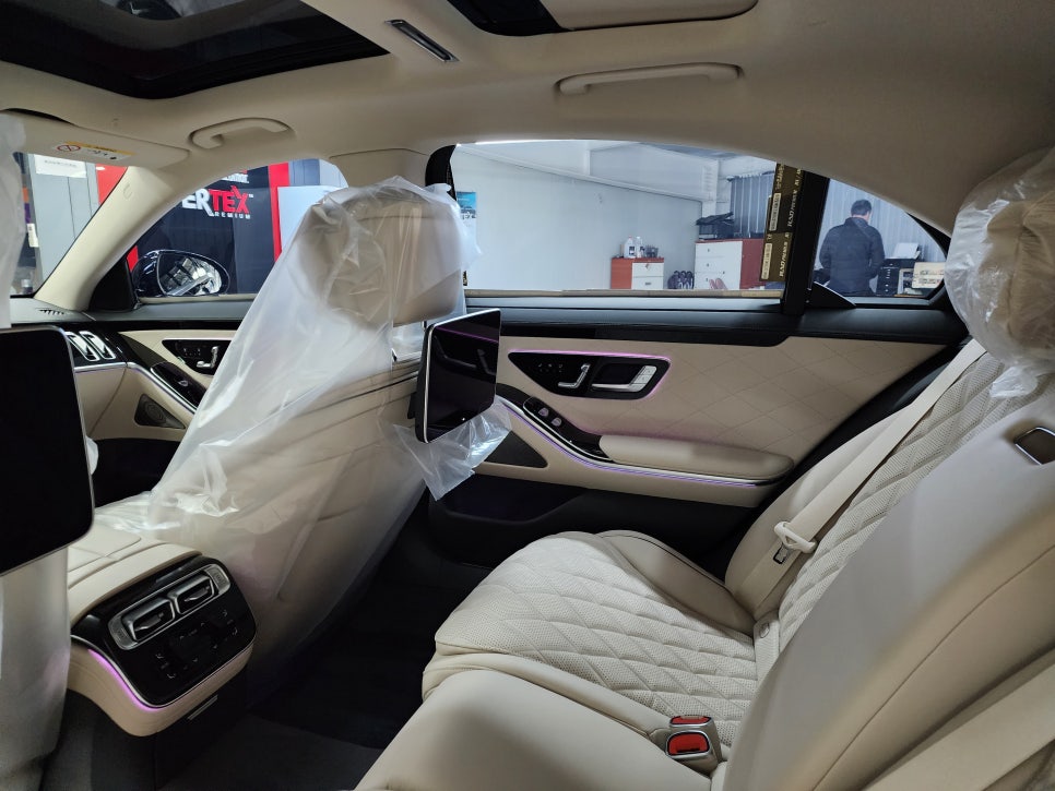 벤츠 S500 - 액티브 엠비언트 " 감성 퍼포먼스 시공 중 단연 베스트 !! "