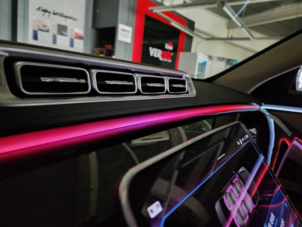 벤츠 S500 - 액티브 엠비언트 " 감성 퍼포먼스 시공 중 단연 베스트 !! "