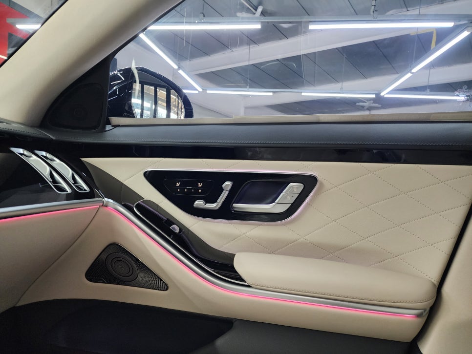 벤츠 S500 - 액티브 엠비언트 " 감성 퍼포먼스 시공 중 단연 베스트 !! "