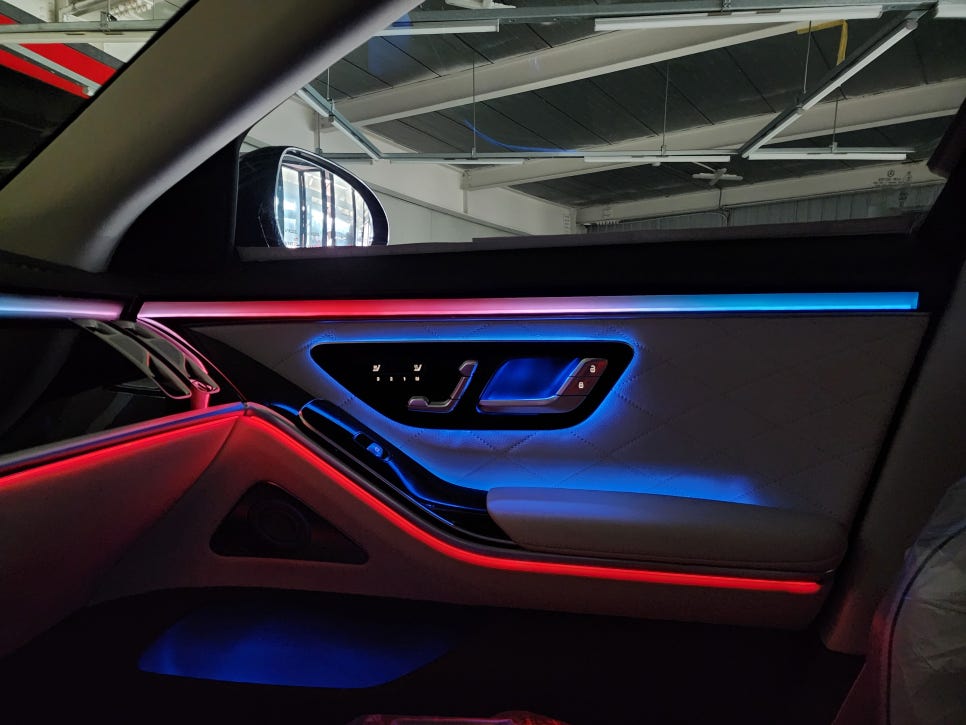 벤츠 S500 - 액티브 엠비언트 " 감성 퍼포먼스 시공 중 단연 베스트 !! "