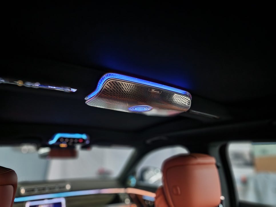 벤츠 S500 - 액티브 엠비언트 & 4d부메스터 & 천장부메스터 " 3종패키지 "